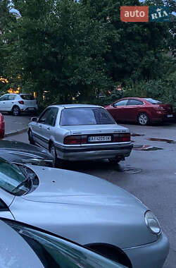 Седан Mitsubishi Galant 1988 в 