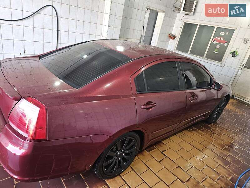 Седан Mitsubishi Galant 2004 в Павлограде