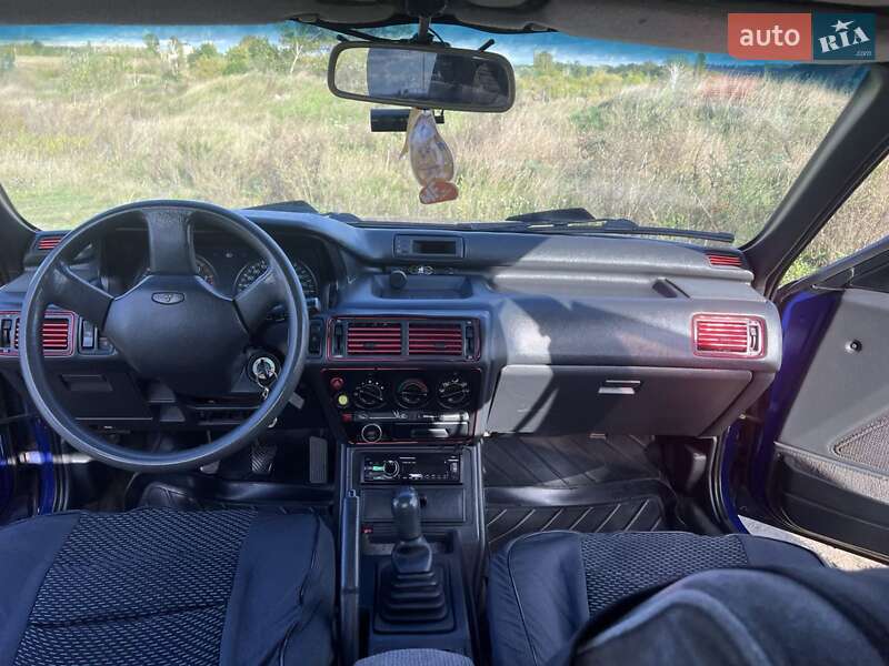 Лифтбек Mitsubishi Galant 1989 в Гайсине
