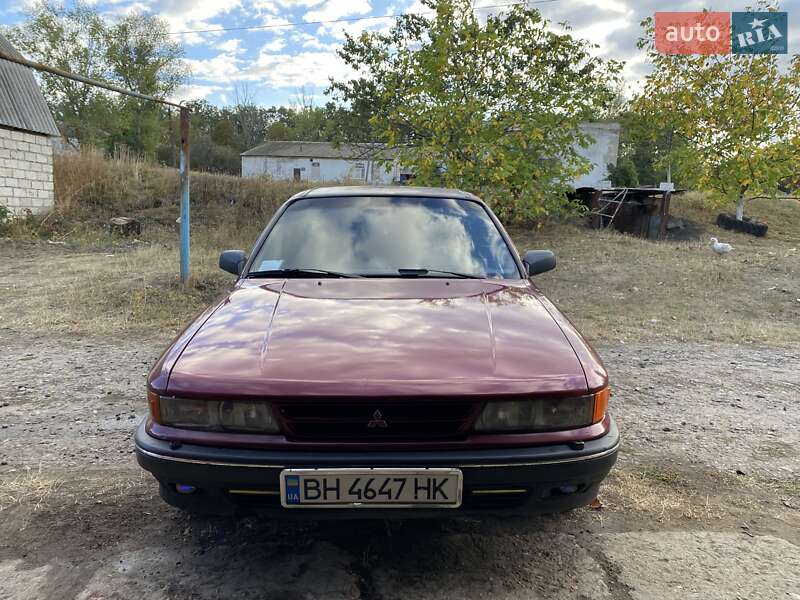 Седан Mitsubishi Galant 1989 в Подольске