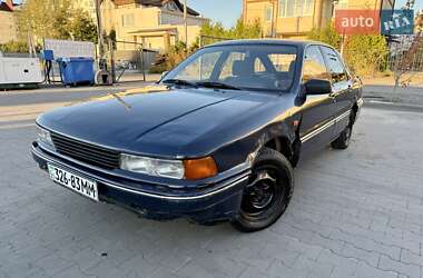 Лифтбек Mitsubishi Galant 1989 в Киеве
