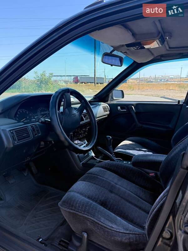 Седан Mitsubishi Galant 1990 в Одессе