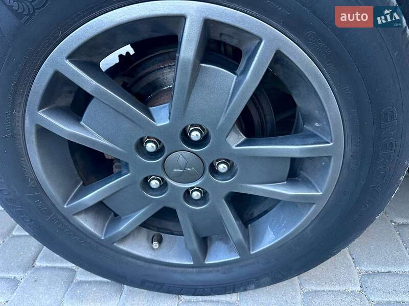 Седан Mitsubishi Galant 2008 в Тернополе