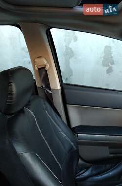 Седан Mitsubishi Galant 2004 в 