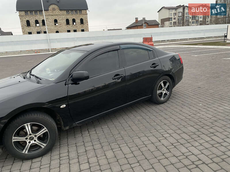 Седан Mitsubishi Galant 2007 в Киеве