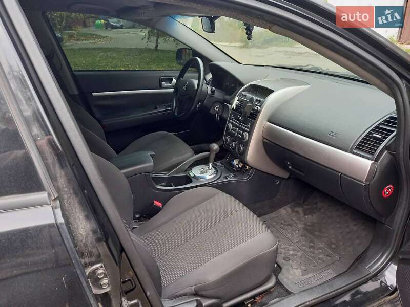 Седан Mitsubishi Galant 2007 в Киеве