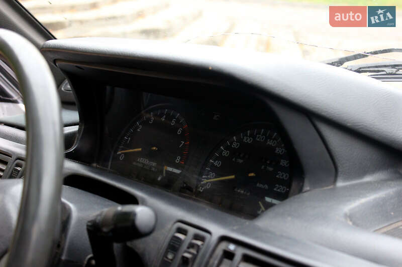 Седан Mitsubishi Galant 1989 в Кременце