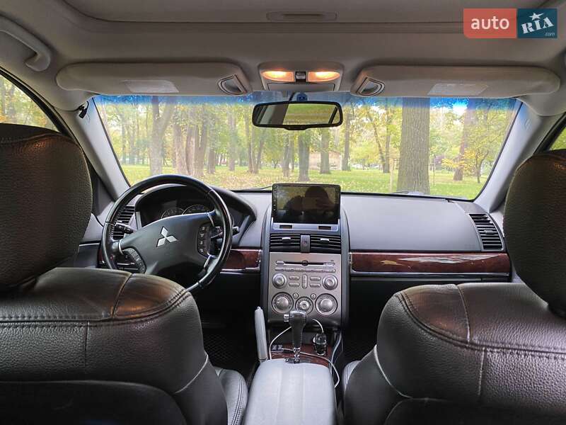 Седан Mitsubishi Galant 2008 в Киеве