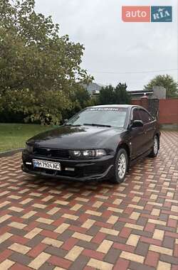 Седан Mitsubishi Galant 2001 в Татарбунарах