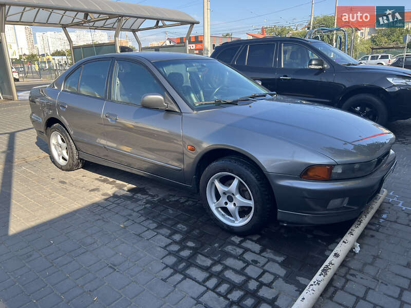 Седан Mitsubishi Galant 1999 в Одессе