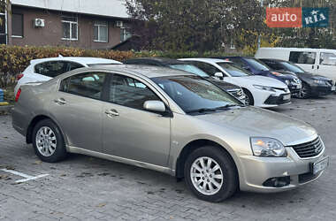 Седан Mitsubishi Galant 2009 в Києві