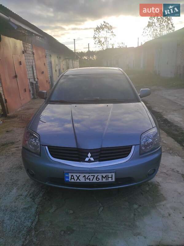 Седан Mitsubishi Galant 2007 в Вараше