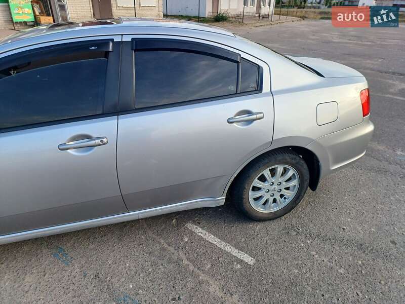 Седан Mitsubishi Galant 2008 в Киеве