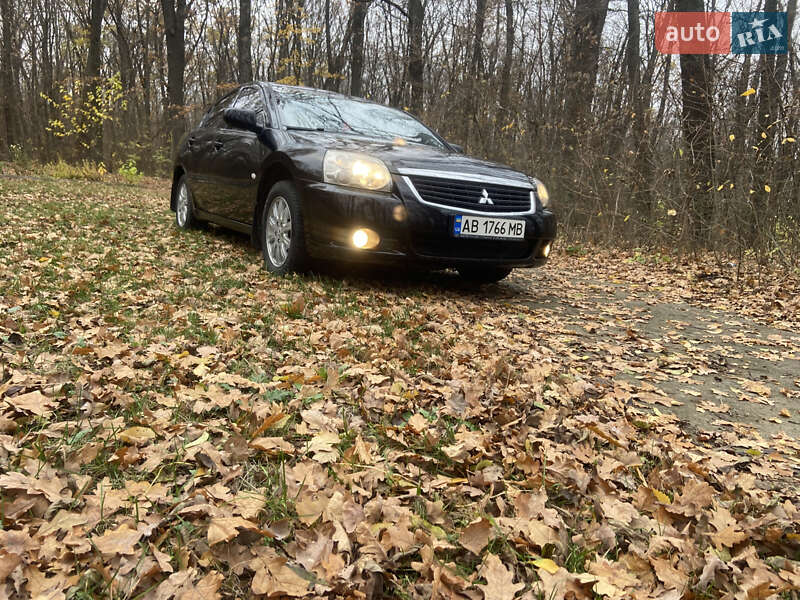 Седан Mitsubishi Galant 2009 в Ладижині