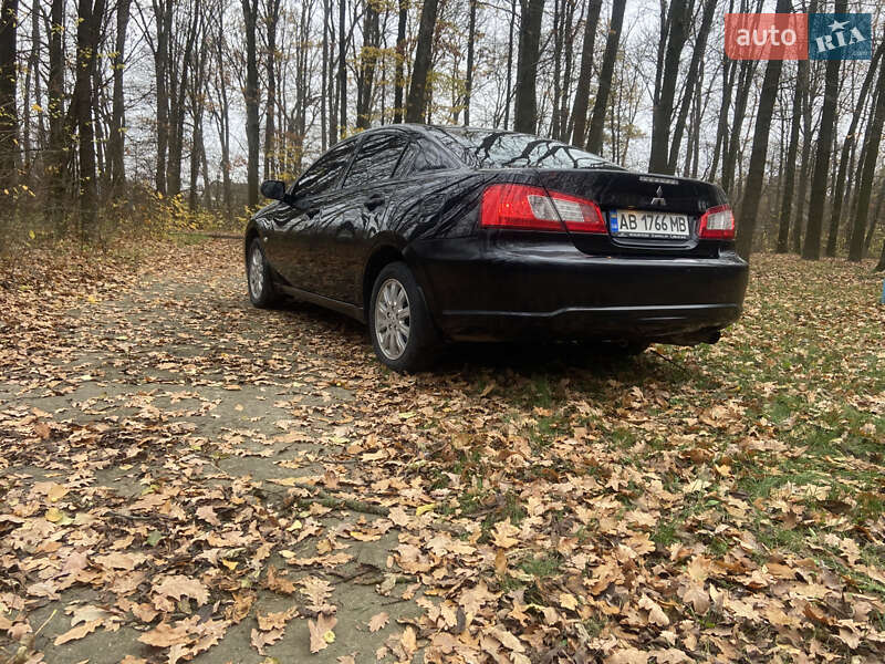 Седан Mitsubishi Galant 2009 в Ладижині