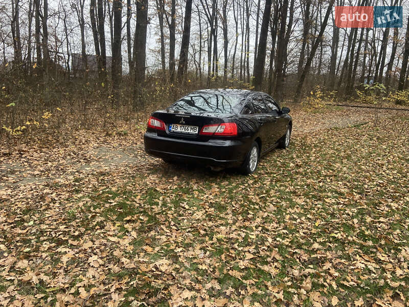 Седан Mitsubishi Galant 2009 в Ладижині