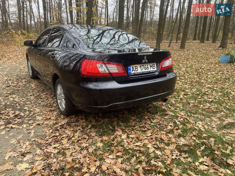 Седан Mitsubishi Galant 2009 в Ладижині