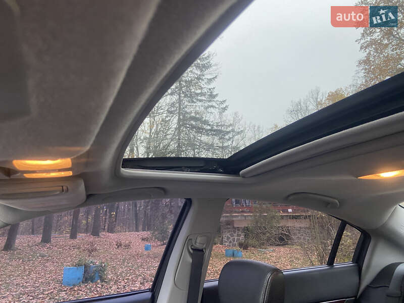 Седан Mitsubishi Galant 2009 в Ладижині