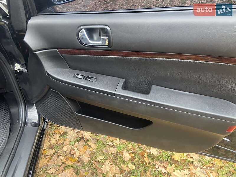 Седан Mitsubishi Galant 2009 в Ладижині