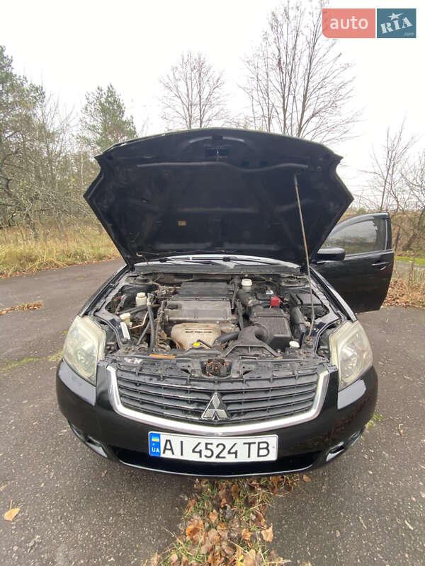 Седан Mitsubishi Galant 2008 в Брусилове