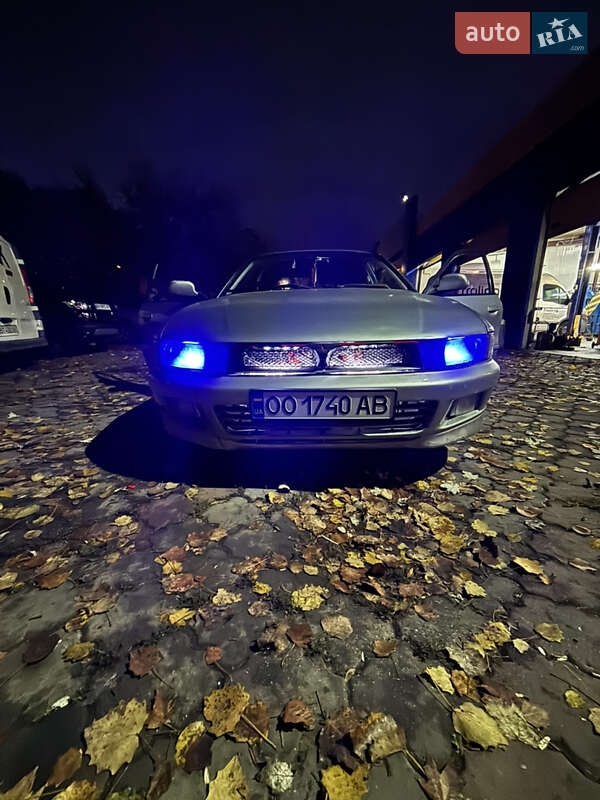 Седан Mitsubishi Galant 1998 в Одессе