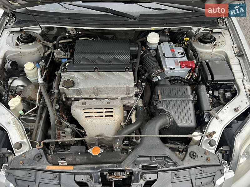 Седан Mitsubishi Galant 2008 в Києві