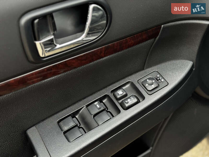 Седан Mitsubishi Galant 2008 в Житомире