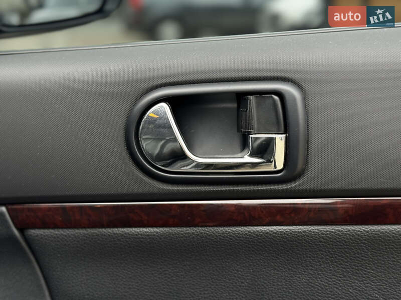 Седан Mitsubishi Galant 2008 в Житомире