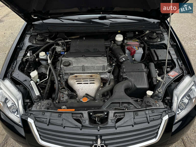 Седан Mitsubishi Galant 2008 в Житомире