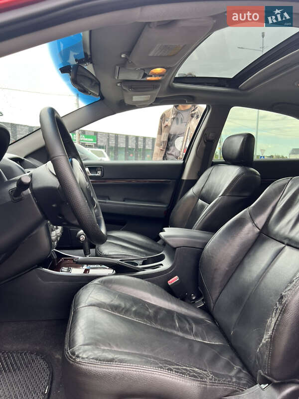 Седан Mitsubishi Galant 2009 в Білій Церкві