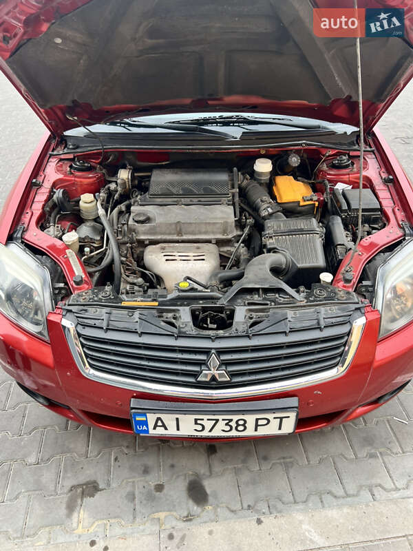 Седан Mitsubishi Galant 2009 в Білій Церкві