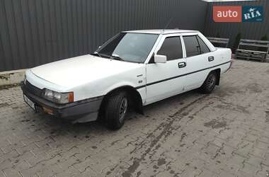 Седан Mitsubishi Galant 1985 в Фастове