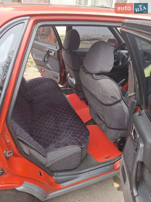 Седан Mitsubishi Galant 1989 в Одессе