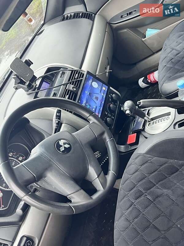 Седан Mitsubishi Galant 2005 в Харькове фото 2 Седан Mitsubishi Galant 2005 в Харькове