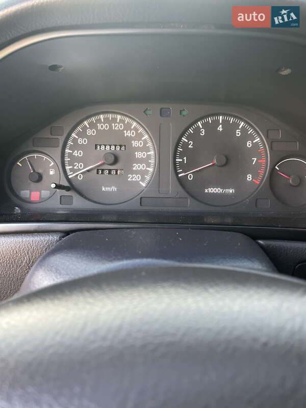 Лифтбек Mitsubishi Galant 1994 в Кременчуге