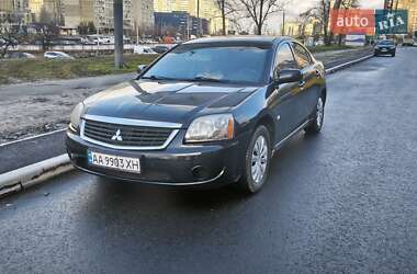 Седан Mitsubishi Galant 2008 в Киеве