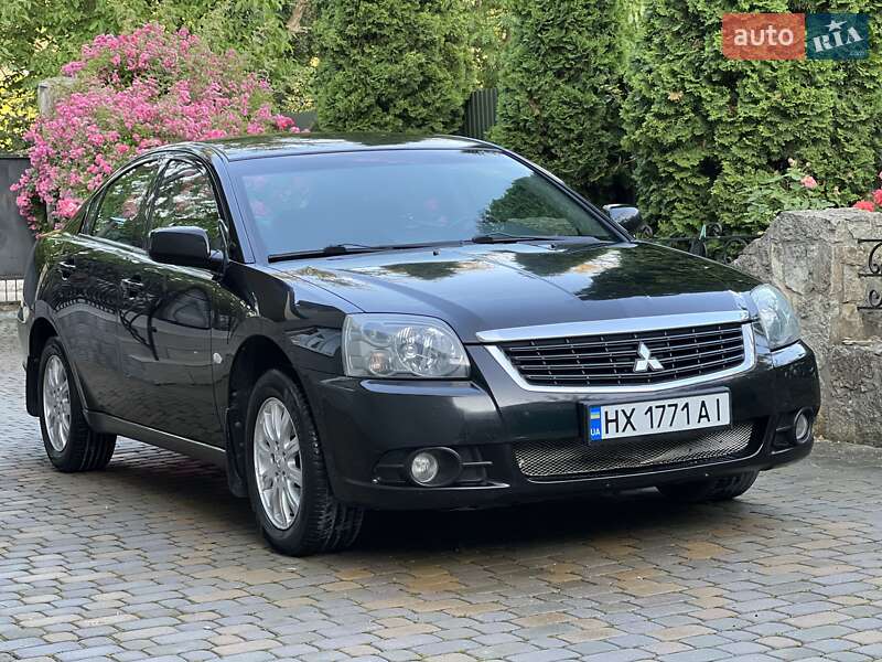 Седан Mitsubishi Galant 2008 в Хмельницком