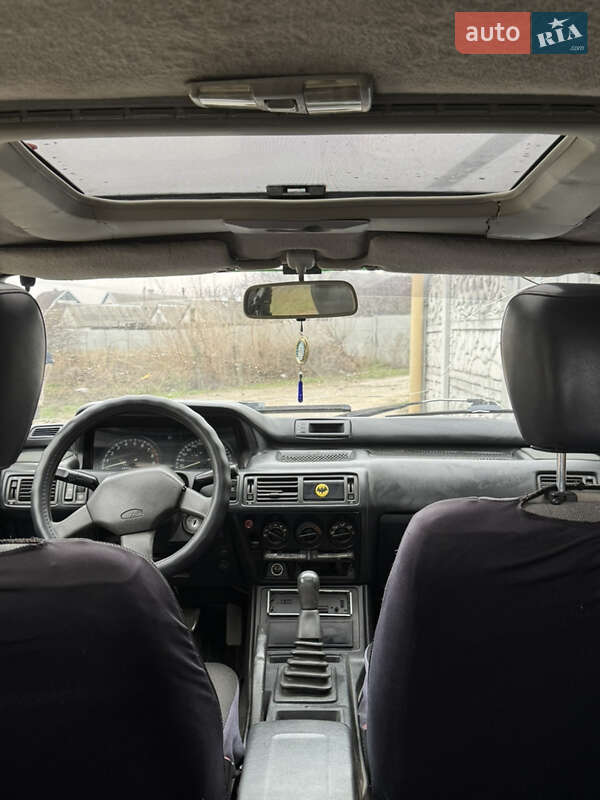 Лифтбек Mitsubishi Galant 1989 в Каменском