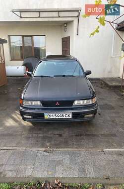 Седан Mitsubishi Galant 1990 в Одесі