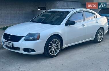 Седан Mitsubishi Galant 2012 в Недригайлове