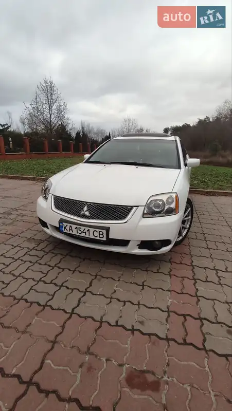 Mitsubishi Galant 2011 VIN 4A32B2FF9BE021684 фото оголошення 12 з 54