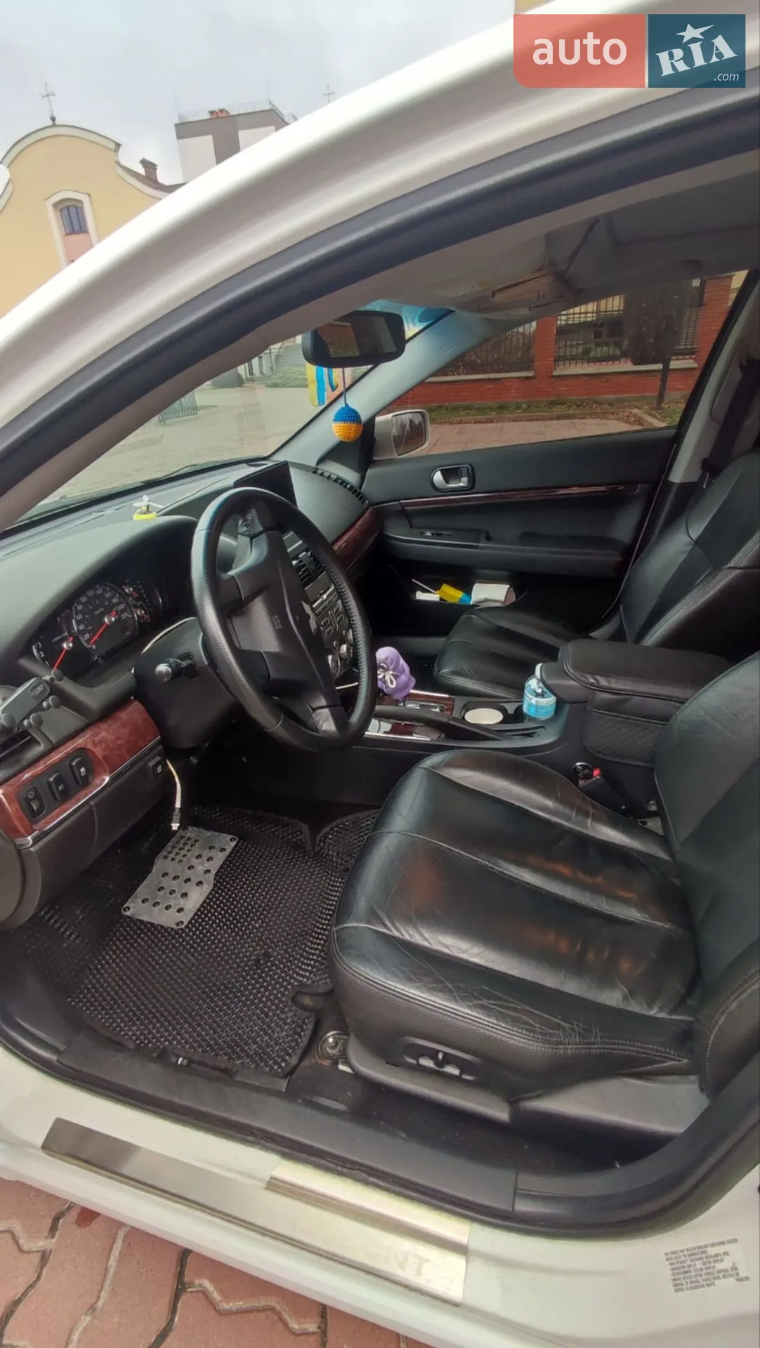 2011 Mitsubishi Galant - мініатюра 12