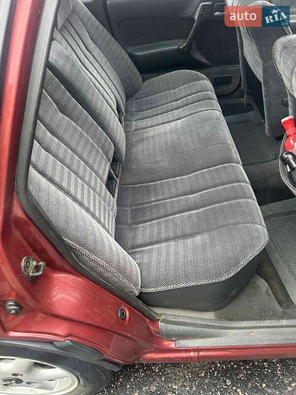 Седан Mitsubishi Galant 1988 в Краматорске