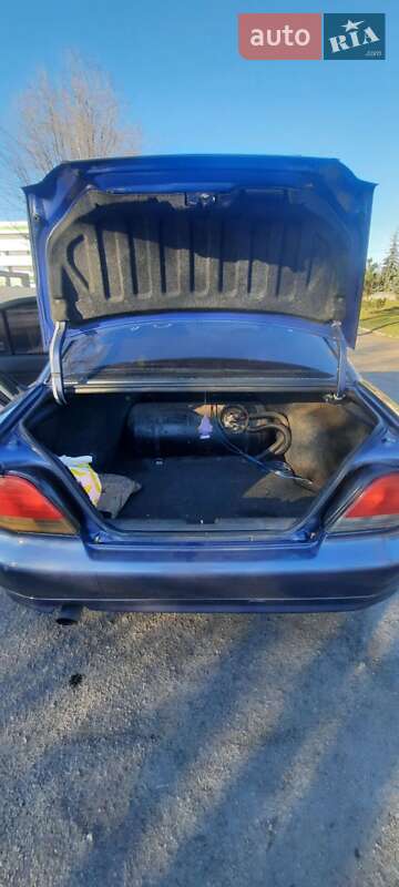 Седан Mitsubishi Galant 1998 в Кременчуге