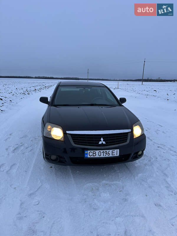 Седан Mitsubishi Galant 2009 в Бобровиці