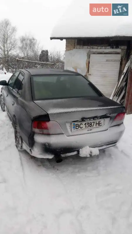 Mitsubishi Galant 1999