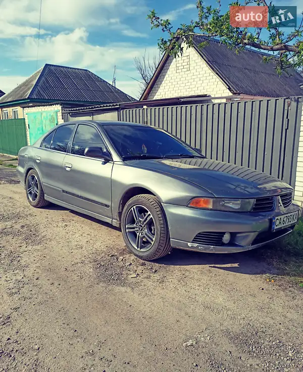 Mitsubishi Galant 2003