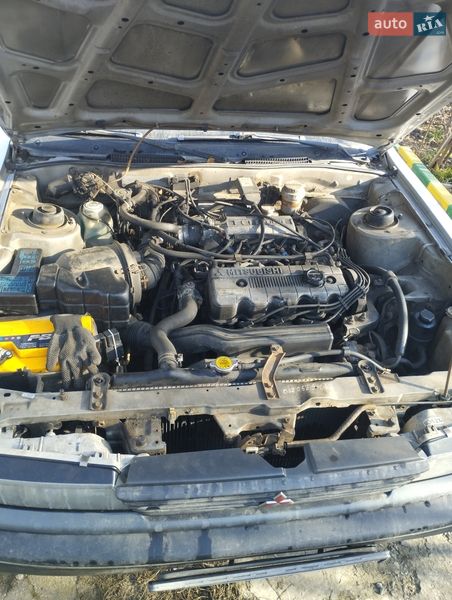 Mitsubishi Galant 1990