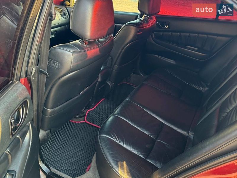 Седан Mitsubishi Galant 1999 в Градижске