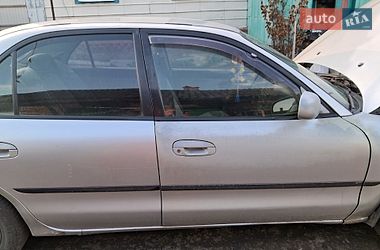 Седан Mitsubishi Galant 1993 в Зіньківі